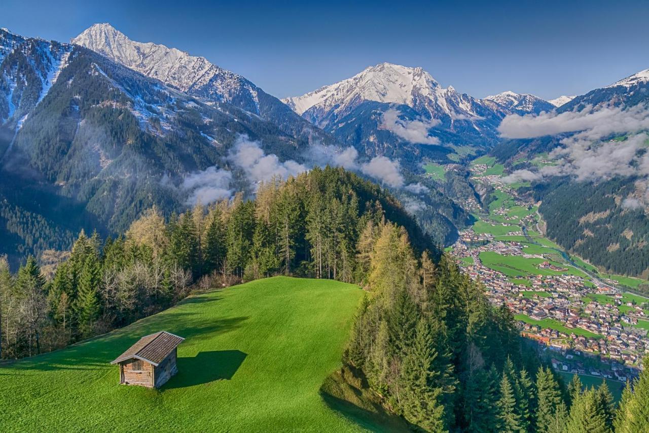 Brugger Chaletdorf Mayrhofen Exterior photo