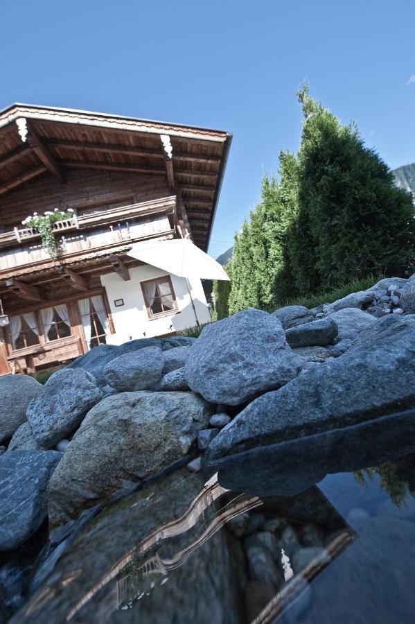 Brugger Chaletdorf Mayrhofen Exterior photo