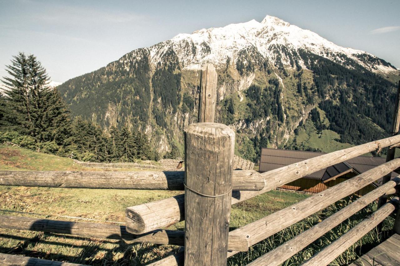 Brugger Chaletdorf Mayrhofen Exterior photo