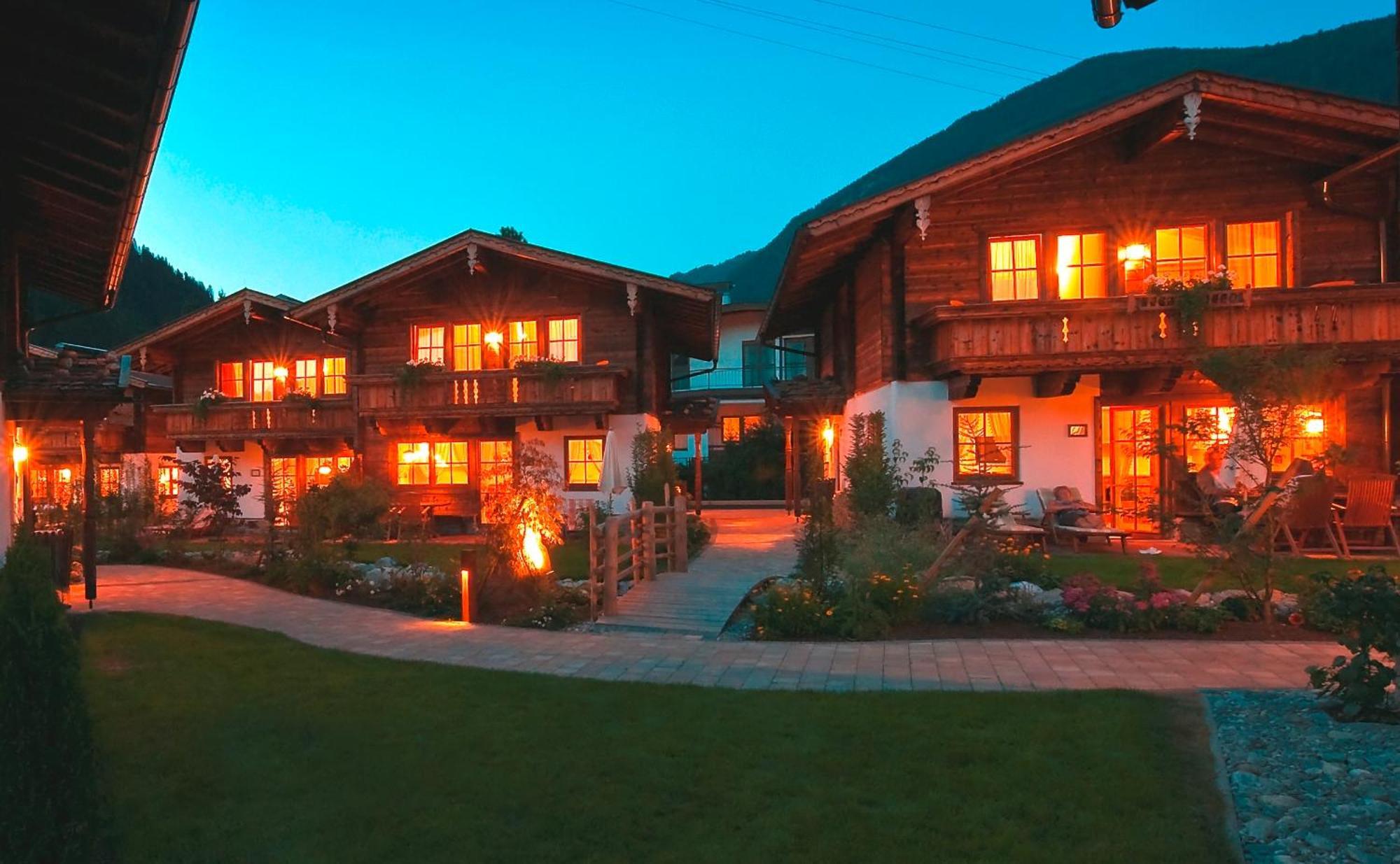 Brugger Chaletdorf Mayrhofen Exterior photo